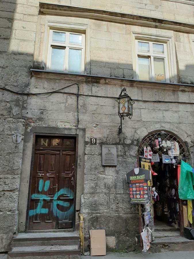 Apartment In Serbska Lviv Buitenkant foto