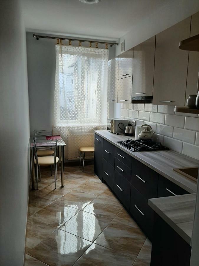 Apartment In Serbska Lviv Buitenkant foto