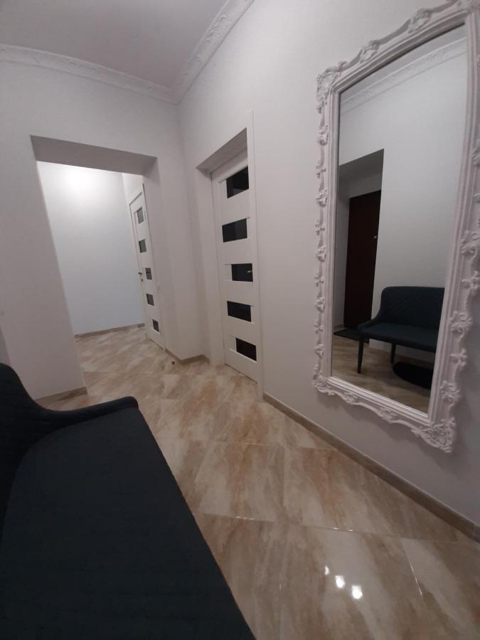Apartment In Serbska Lviv Buitenkant foto